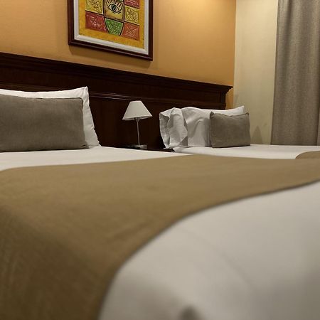Ritz Hotel Mendoza Extérieur photo