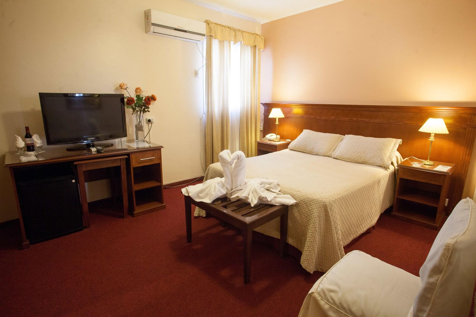 Ritz Hotel Mendoza Extérieur photo